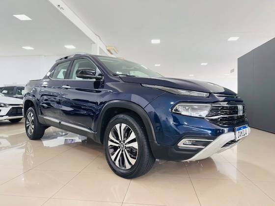 FIAT TORO 2.0 16V TURBO DIESEL VOLCANO 4WD AT9 FIAT TORO 2.0 16V TURBO DIESEL VOLCANO 4WD AT9